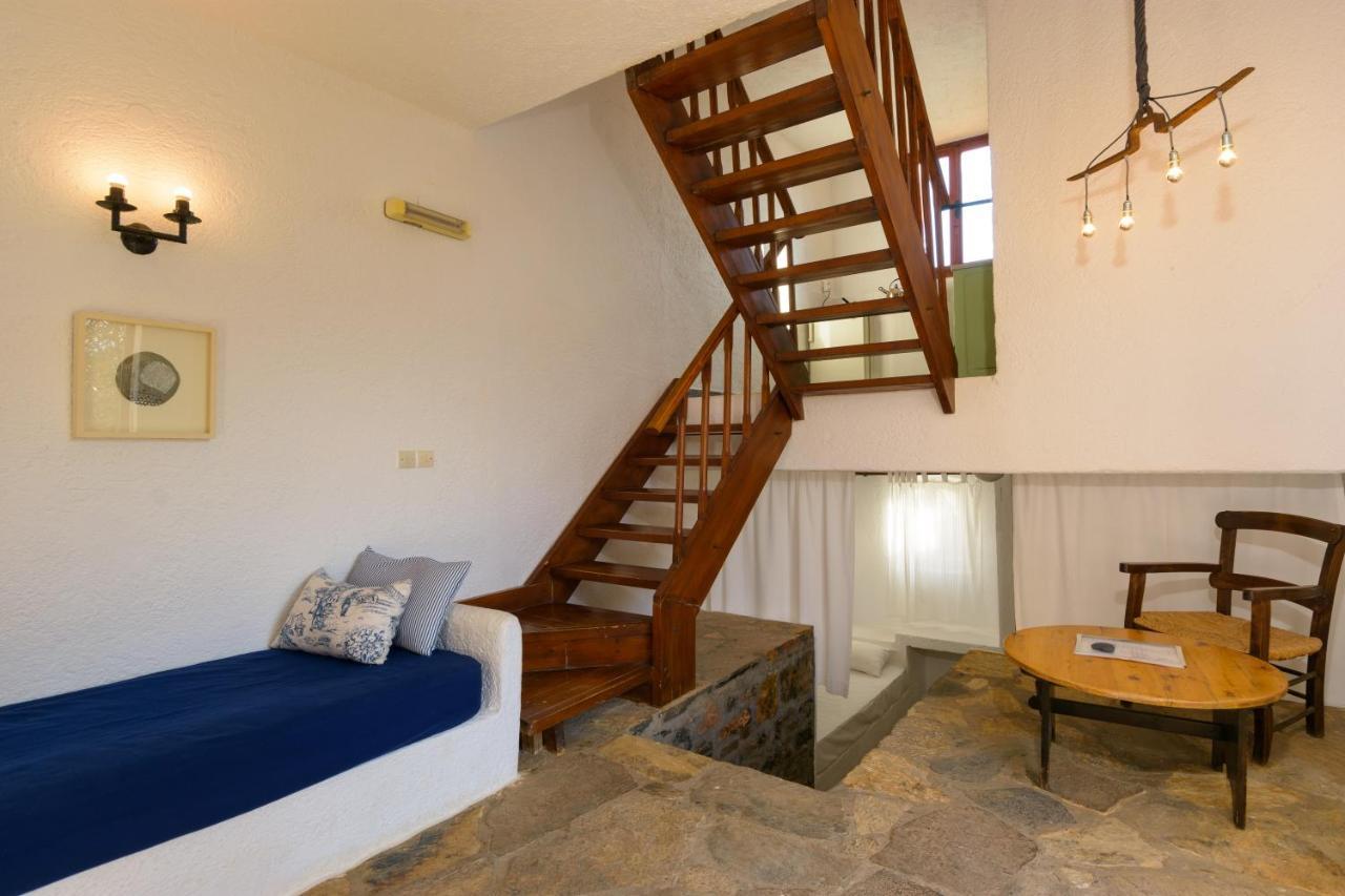 Island * Elounda